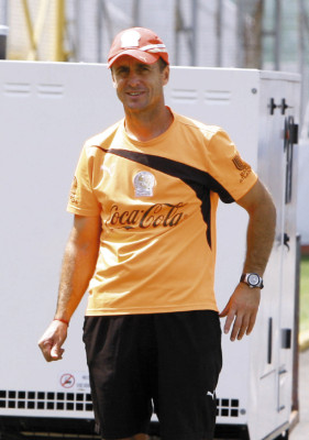 ¡Fuera Noel Valladares!