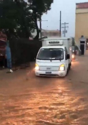 En imágenes: los daños que ya dejan las fuertes lluvias en la zona norte del país