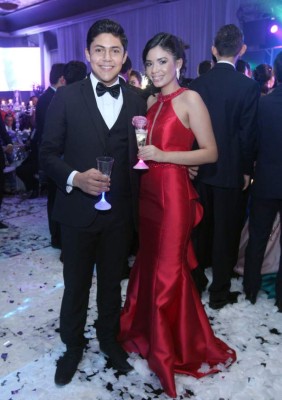 La Elvel School protagonizó una inolvidable velada