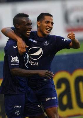 Lucas Gómez: 'Hay que dejar la vida en el clásico”