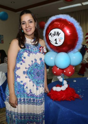 Fiesta al estilo del Dr. Seuss para la futura mamá