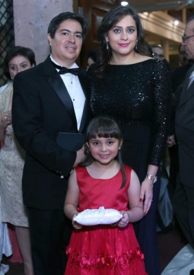 Sagradas nupcias entre Daniel y Gracia María