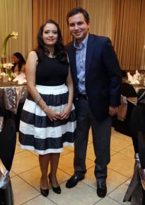 yolibeth y alberto ya dieron el primer paso como esposos de acuerdo a las leyes civiles