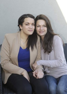 Pagan millones por intercambio de bebés