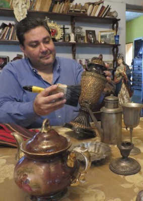 Familia Zapata ha logrado atesorar un santuario religioso