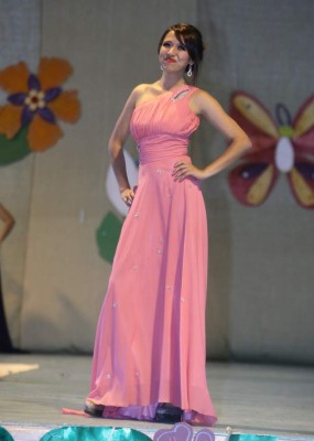 Derroche de belleza en la coronación de la 'Chica contador 2016'