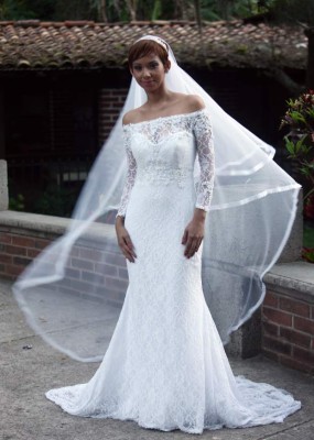 Romanticismo bordado en la silueta femenina