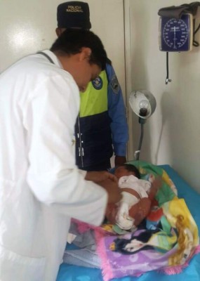 Honduras: Hallan recién nacida abandonada en bulevar Los Próceres