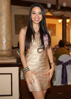 Divertida jornada de juegos prenupciales