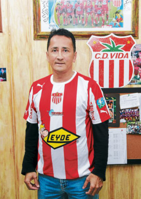 Jorge Pineda es nuevo técnico del Vida