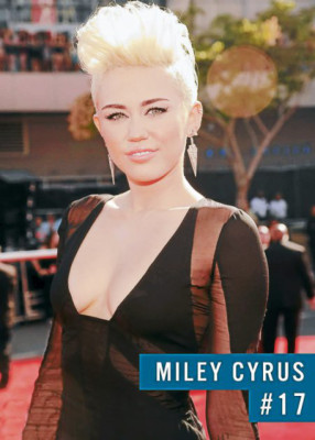 Pestañas, entre más rizadas, mejor