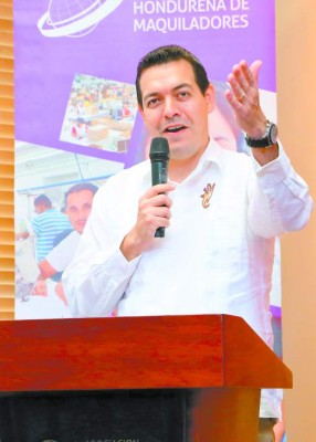 Ley garantiza el 50% de prestaciones a todos los trabajadores: Madero