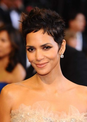 Famosas que han llegado al altar con frecuencia... cupido no se lleva bien con ellas