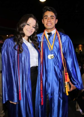 Seniors de la International School escalan un peldaño más