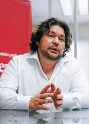 Juan José Micheletti: 'No sé qué podría hacer si no canto”