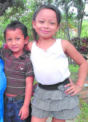 Hermanitos mueren ahogados en excursión