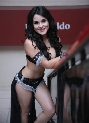 'Campanita' Flores, la angelical bailarina que enamora a Honduras