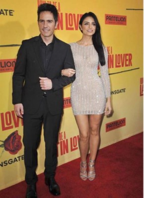 Aislinn Derbez y Mauricio Ochmann en busca de su primer bebé