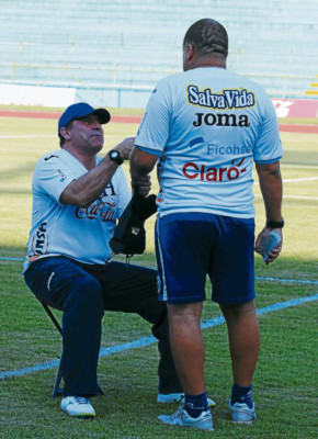 Suárez ya tiene su 11 para enfrentar a México