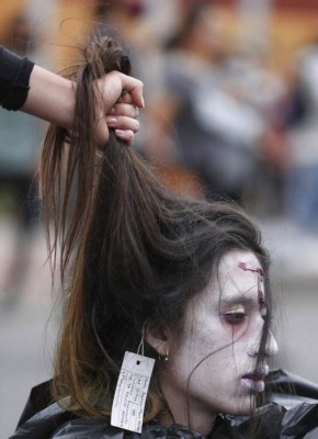 La muerte de una menor tras ser detenida y manoseada por policías, el caso que consterna a Colombia&nbsp;