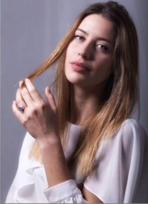 FOTOS: Ella es la árbitra italiana Giulia Nicastro, víctima de insultos misóginos por expulsar a un jugador