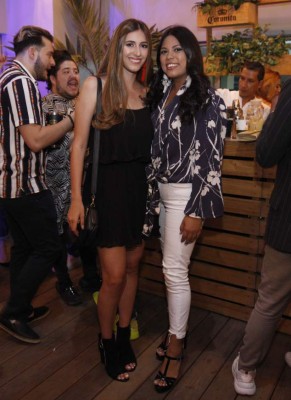 Estilo y Corona dan la bienvenida al verano en una tarde llena de música y sabor