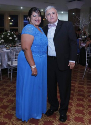 Festividad amena vivieron graduados del Liceo Franco Hondureño