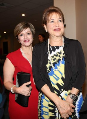 Premian a hondureños distinguidos