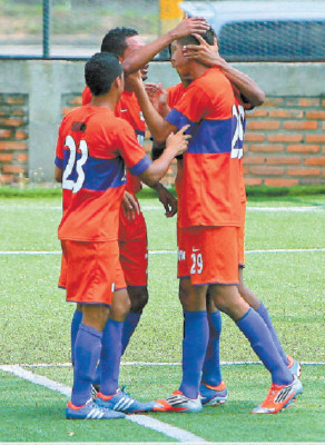 Vibrantes cruces de semifinales del Ascenso