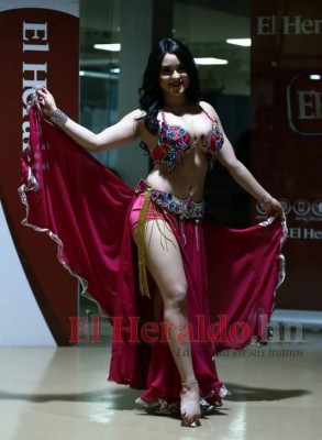 Ónice Flores, la hondureña que aparece en promo viral de Daddy Yankee   