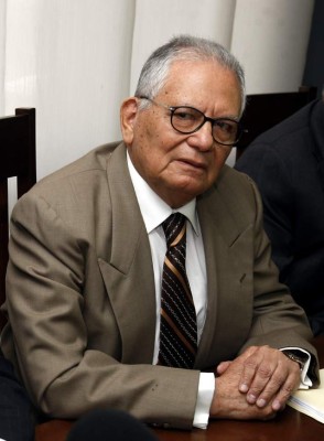 Jorge Yllescas: Del karate y el boxeo a los tijerazos del bonsái