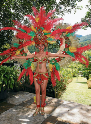 Honduras: Trajes típicos de la civilización maya en el Festival Nacional del Maíz 2012