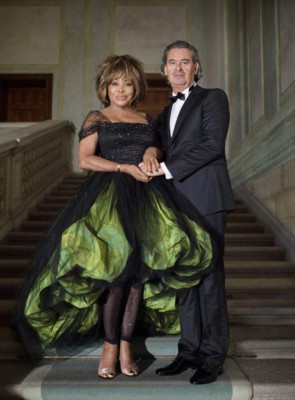 Famosas que definitivamente no acertaron con sus vestidos de novia