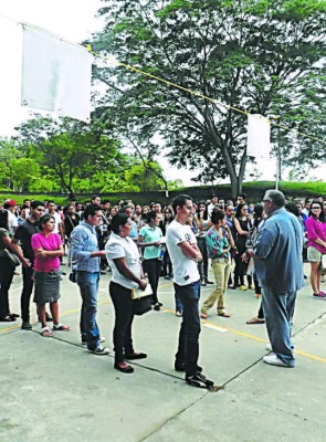 La UNAH pospone para octubre aplicación de la PAA