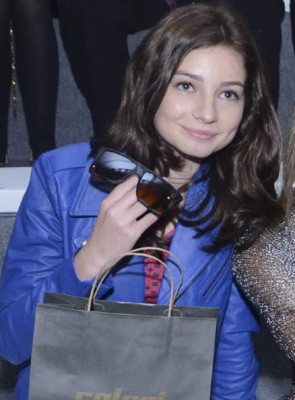 Hija de Paul Walker recupera la sonrisa con sexy bikini