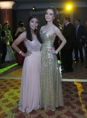 Festividad amena vivieron graduados del Liceo Franco Hondureño