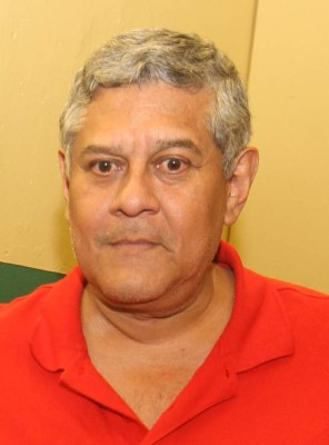 Tito Aguacate, 70 años de trayectoria y calambres