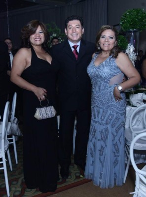 Una noche explosiva de emociones estudiantiles