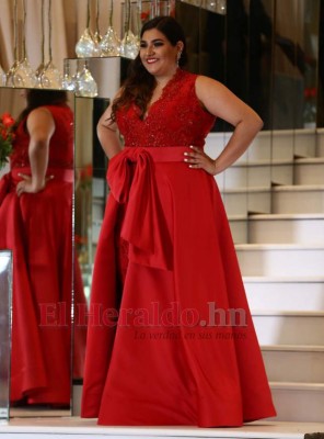 FOTOS: Las bellas seniors 2019 de la Escuela Americana deslumbraron con sus atuendos