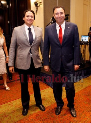 FOTOS: Reconocidos políticos hondureños se dejan ver en fiesta de Independencia de EEUU en Tegucigalpa