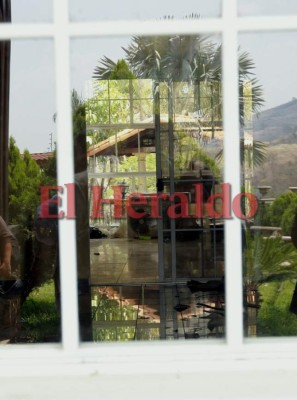 Así quedó la casa de Rosa Elena Bonilla luego que Pepe Lobo la entregara a la OABI