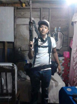 FOTOS: Cártel de drogas en México convierte a adolescentes en sicarios