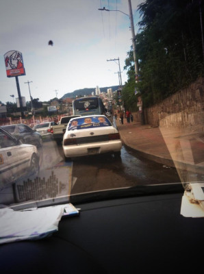 Caos vehicular e incidentes en cierre de campaña en Tegucigalpa