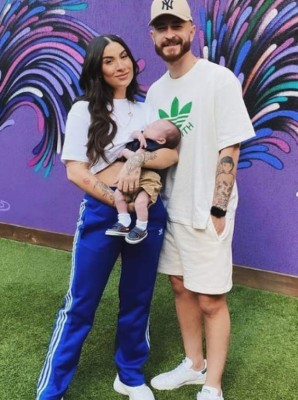 'Influencers' aseguran que no le asignarán género a su bebé para que lo elija al crecer