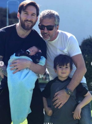 ¿Cuál de los tres hijos del astro del Barcelona, Leo Messi, será igual que él?