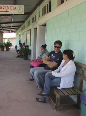 Sacerdote Ferdinando Castriotti traerá nuevas obras a El Paraíso