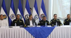 La reunión fue encabezada por el director General de la Policía Nacional, Comisionado de Policía Rigoberto Oseguera Mass, acompañado del Directorio Estratégico