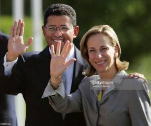 El expresidente Francisco Flores y su esposa, Lourdes Flores.