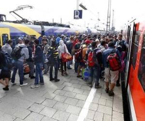 También se suspendió temporalmente las actividades ferroviarias.