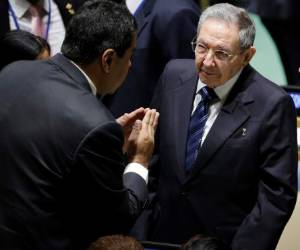 El presidente de Venezuela, Nicolás Maduro, y el mandatario cubano, Raúl Castro.